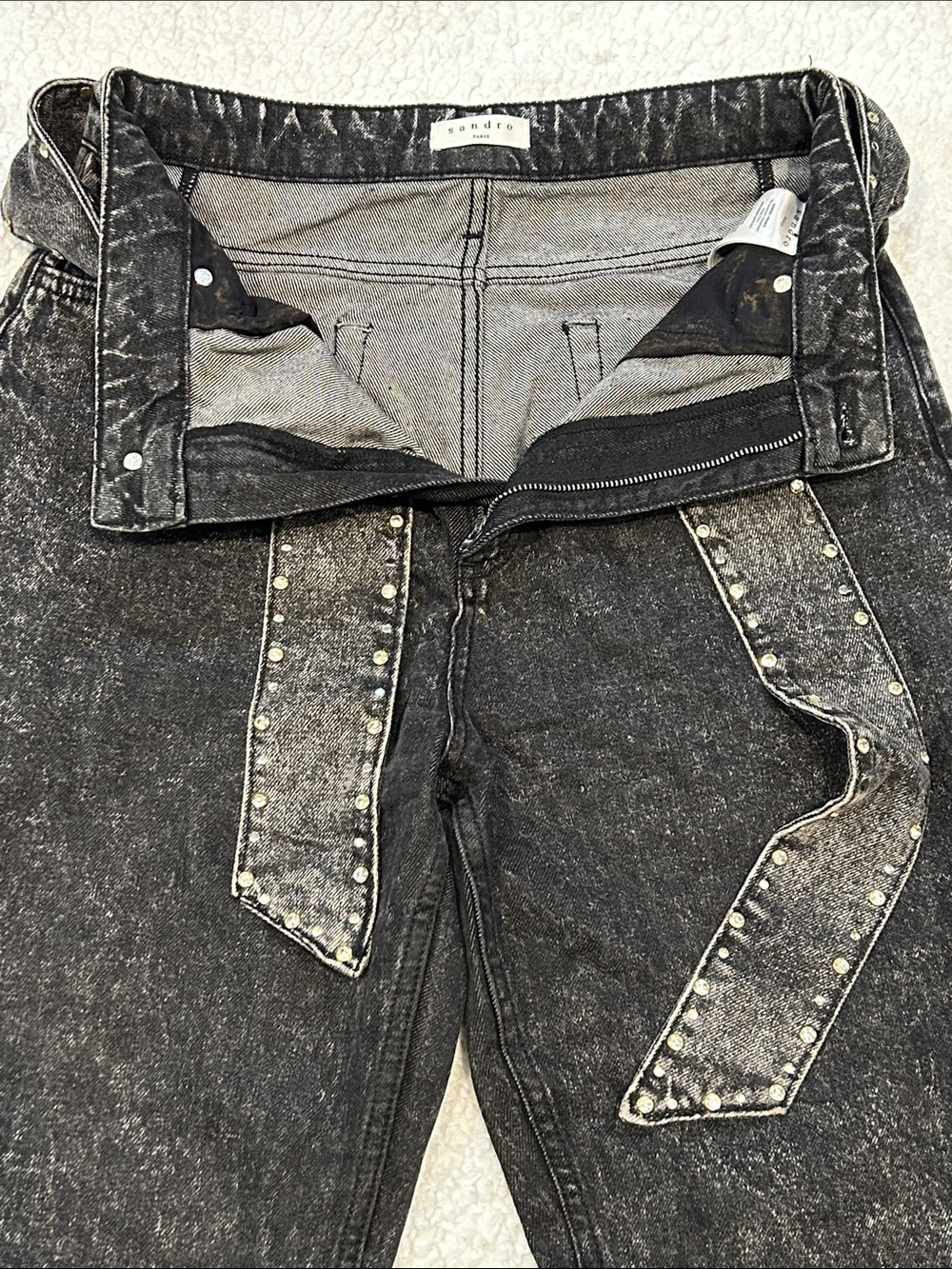 Sandro Fredd Black Acid Wash Jeans size 6 Studded Crystal Belt Straight Leg - Picture 5 of 14